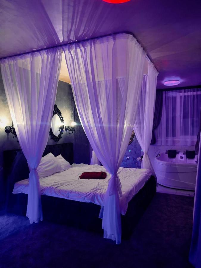 La Protap Calimanesti Hotell Exteriör bild