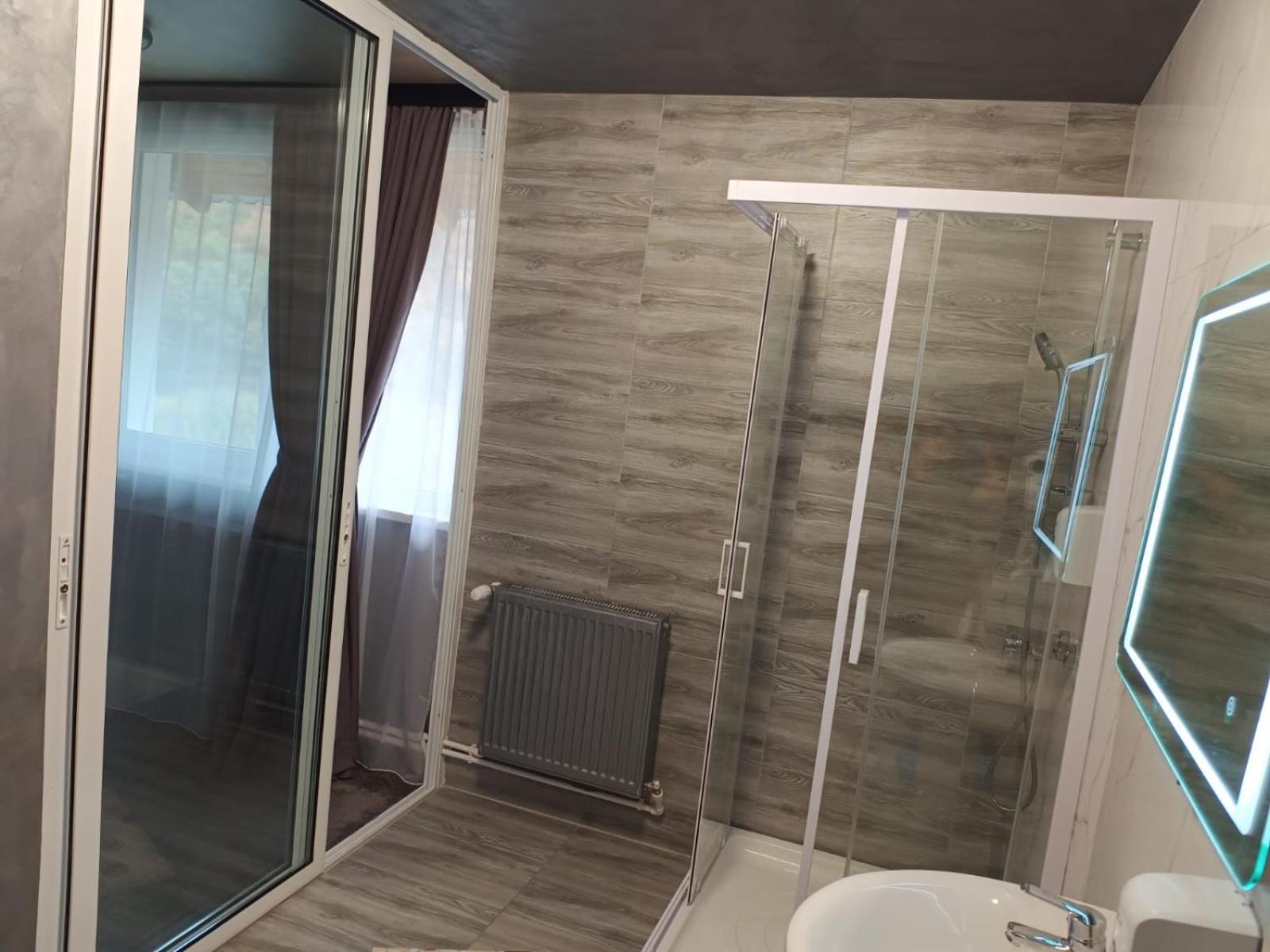 La Protap Calimanesti Hotell Exteriör bild