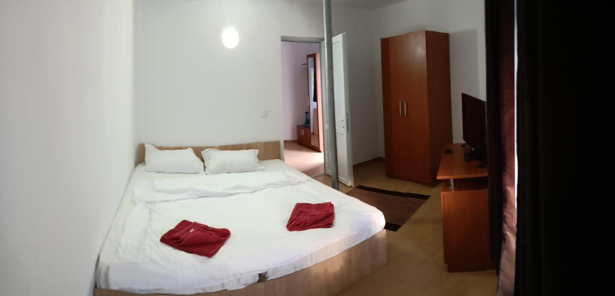 La Protap Calimanesti Hotell Exteriör bild